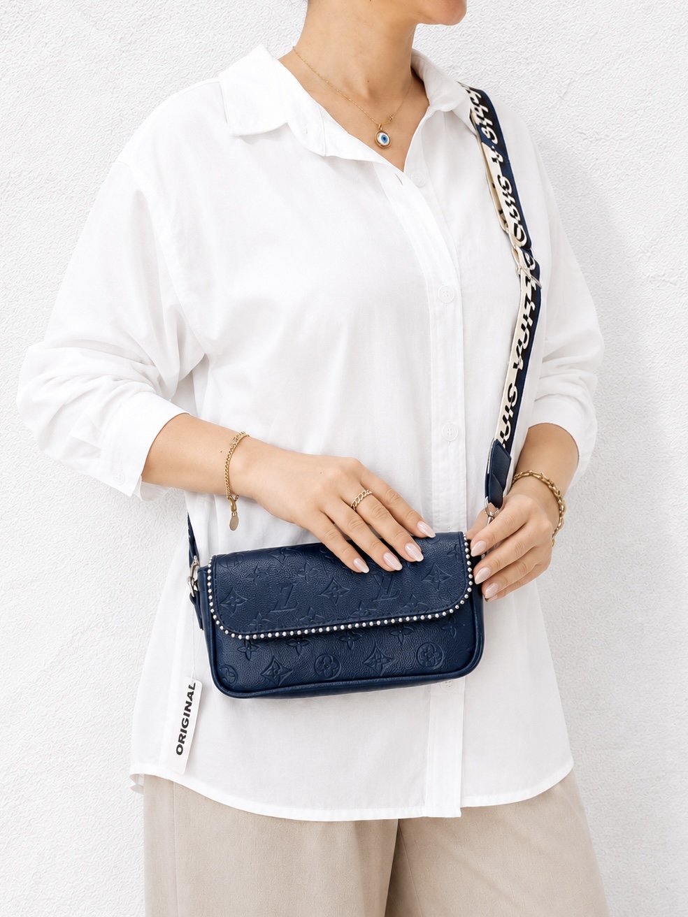 کیف پاسپورتی زنانه و دخترانه لویی ویتان آرکا